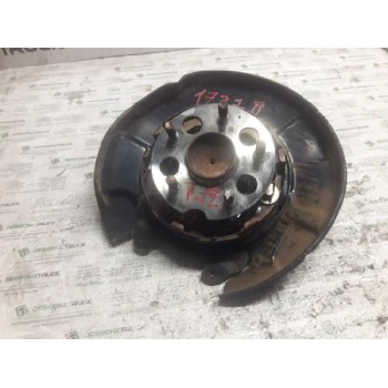 Recambio de buje trasero izquierdo para toyota rav 4 (a2) 1.8 luna (2003) referencia OEM IAM   