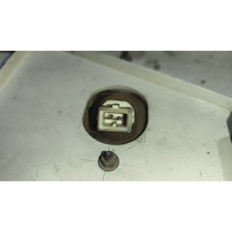 Recambio de moldura trasera cabina para renault magnum ab diesel referencia OEM IAM 5010599377 DERECHA - Blanco 5