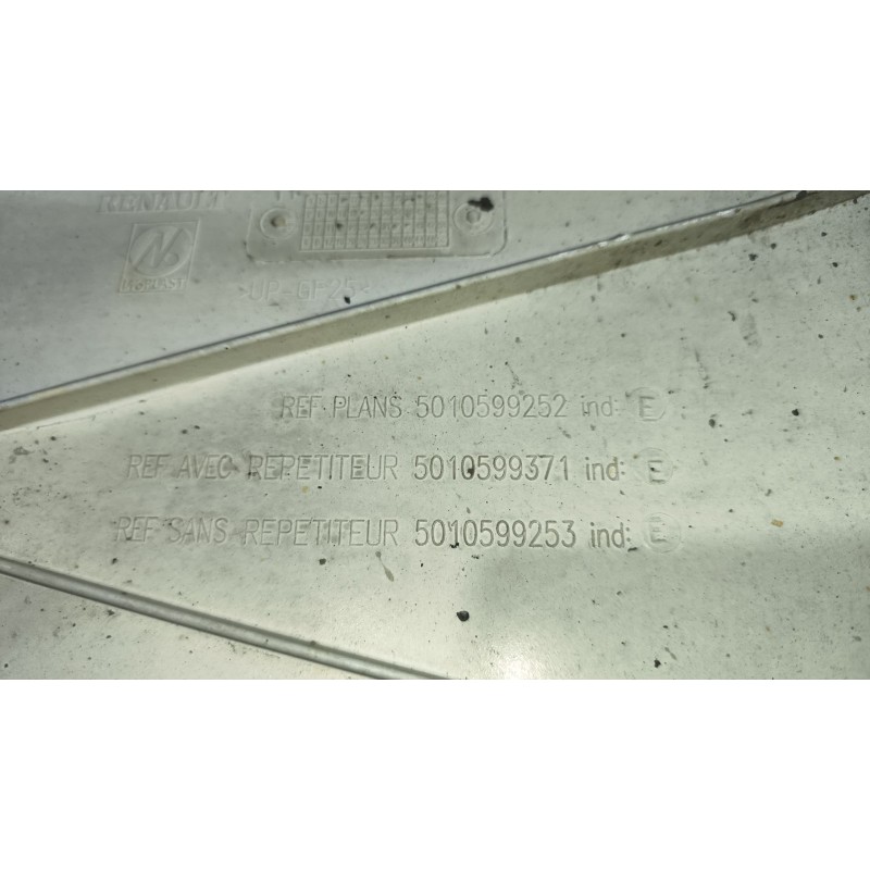 Recambio de moldura trasera cabina para renault magnum ab diesel referencia OEM IAM 5010599377 DERECHA - Blanco 6