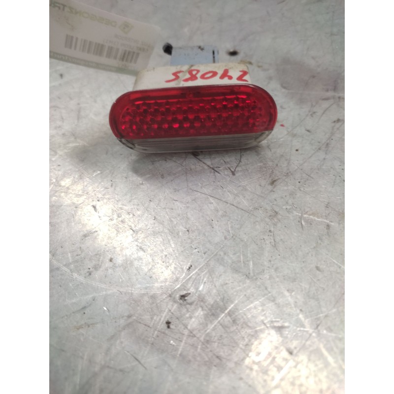 Recambio de luz interior para seat leon (1m1) 1.9 tdi referencia OEM IAM  PUERTA 2 PINS