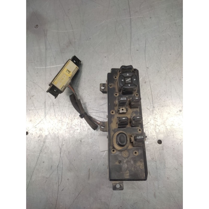 Recambio de mando elevalunas delantero izquierdo para jeep gr.cherokee (wj/wg) 3.1 td laredo referencia OEM IAM 56042497AC  