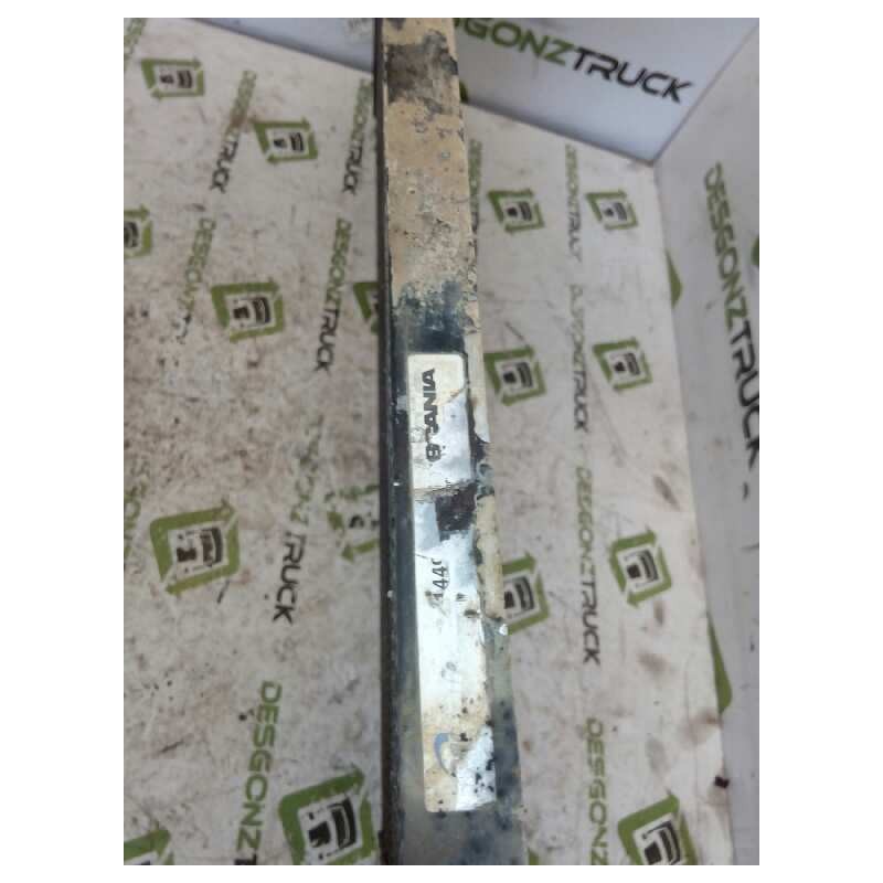 Recambio de condensador / radiador a/a para scania serie 4 (p/r 144 l) 14.2 diesel referencia OEM IAM  81.5CAM LARGO/ALTO45.5CM - Blanco 3