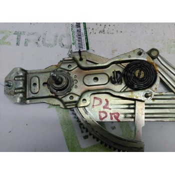 Recambio de elevalunas delantero derecho para peugeot 205 berlina 1.1 mito referencia OEM IAM 922252  