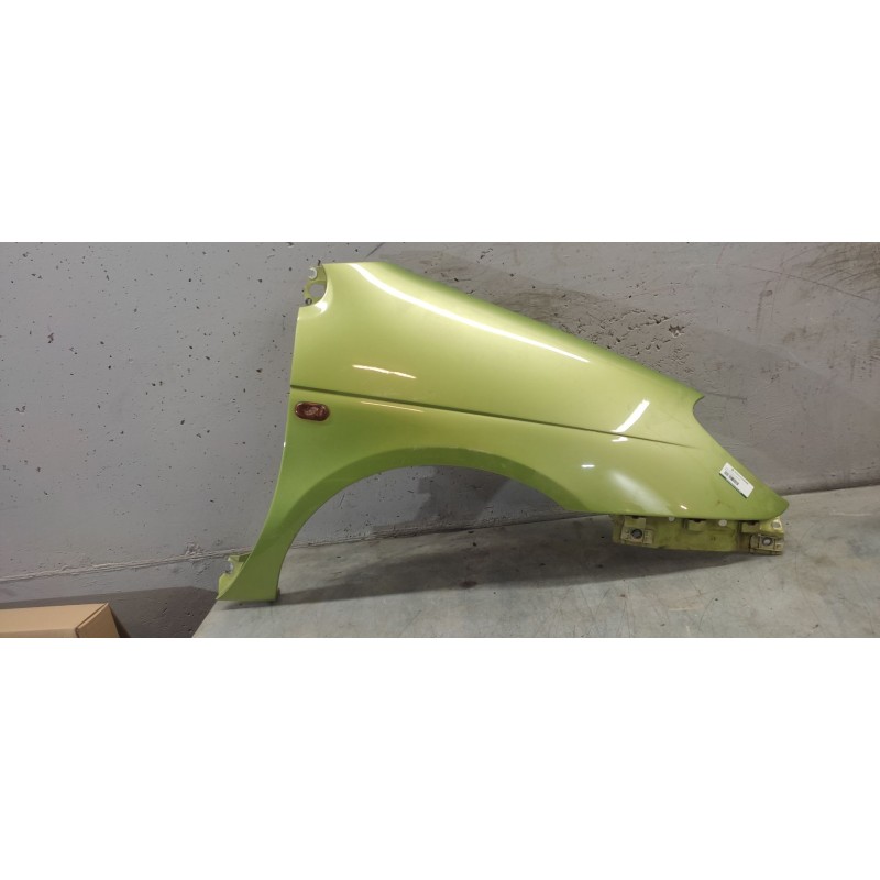 Recambio de aleta delantera derecha para renault scenic (ja..) 1.9 dci authentique referencia OEM IAM 4