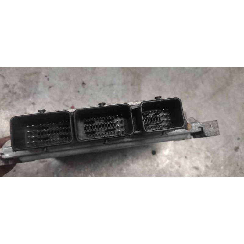 Recambio de centralita motor uce para ford focus berlina (cap) ambiente (d) referencia OEM IAM 7M5112A650APB 5WS40607BT 3