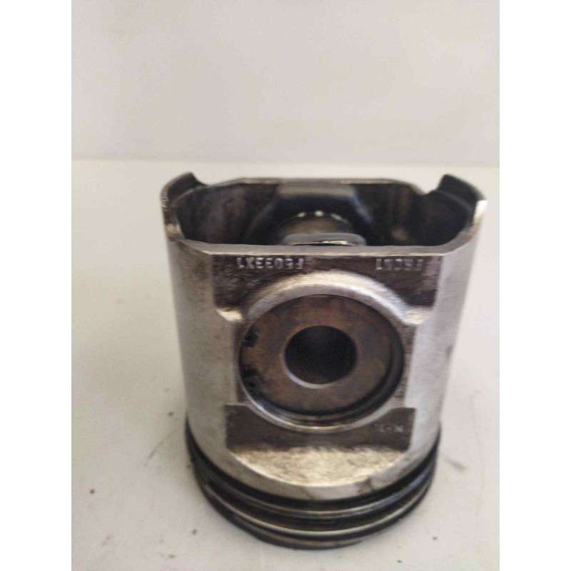 Recambio de piston para renault magnum e-tech 2000  fas gv 4 x 2 larga distancia referencia OEM IAM 5200561944 4