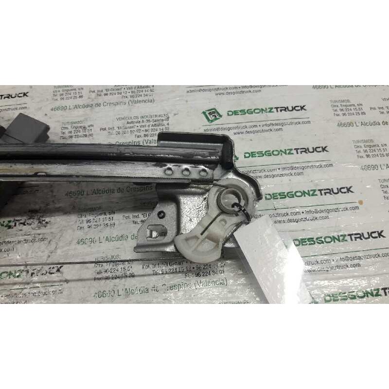 Recambio de elevalunas delantero izquierdo para citroën c3 1.4 satisfaction referencia OEM IAM 400619F 8