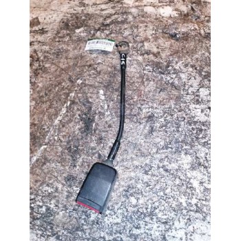 Recambio de enganche de cinturon delantero derecho para citroën c15 1.1 referencia OEM IAM   