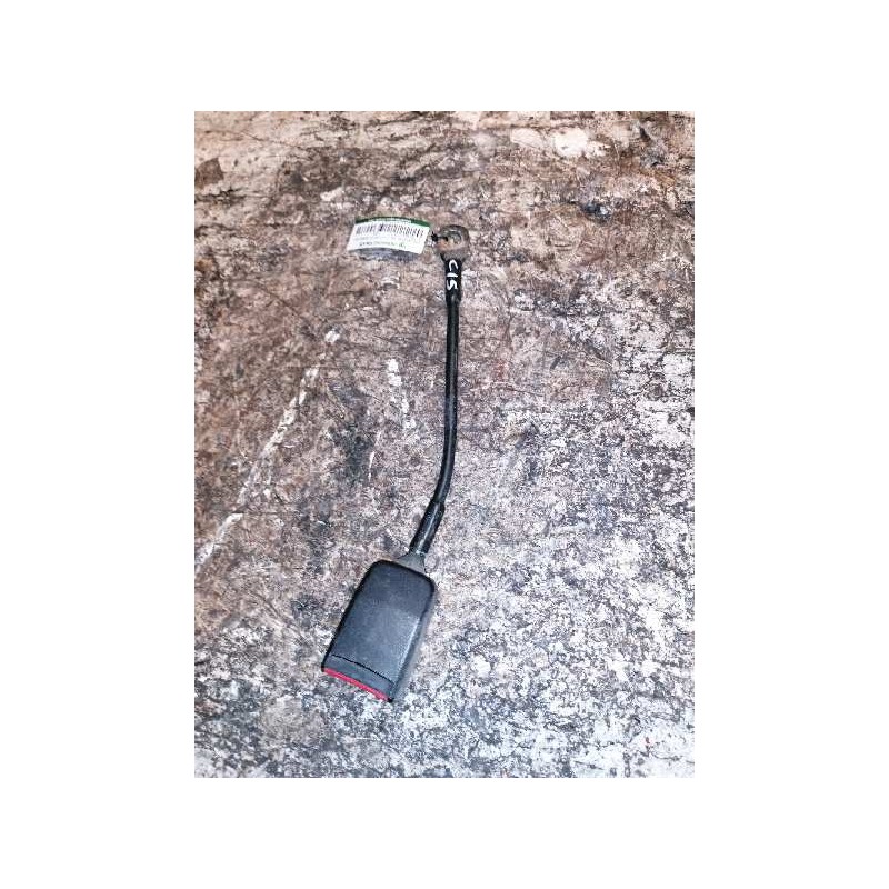 Recambio de enganche de cinturon delantero derecho para citroën c15 1.1 referencia OEM IAM 2