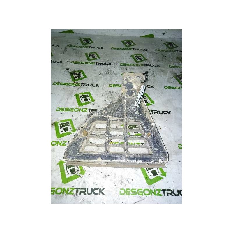 Recambio de soporte para daf serie xf105.460 fsa 4x2 super-space-cab referencia OEM IAM 1641630 SOPORTE PELDAÑO IZQUIERDO 2