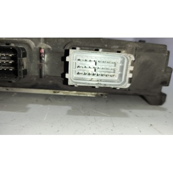 Recambio de modulo electronico para iveco eurocargo 05.03  fki 100 e tráfico urbano referencia OEM IAM 5801362428  