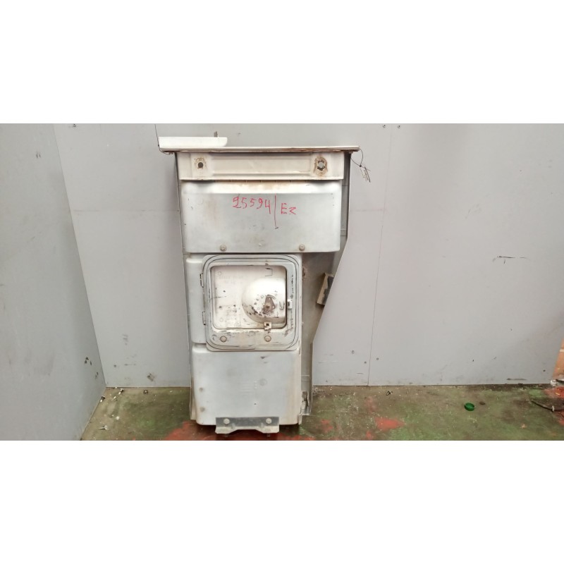Recambio de peldaño izquierdo para renault magnum ab diesel referencia OEM IAM 5010574327 - Blanco 3