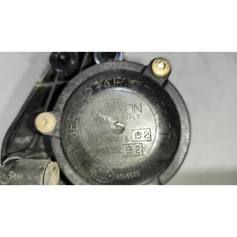 Recambio de claxon para renault magnum ab diesel referencia OEM IAM - Blanco 3