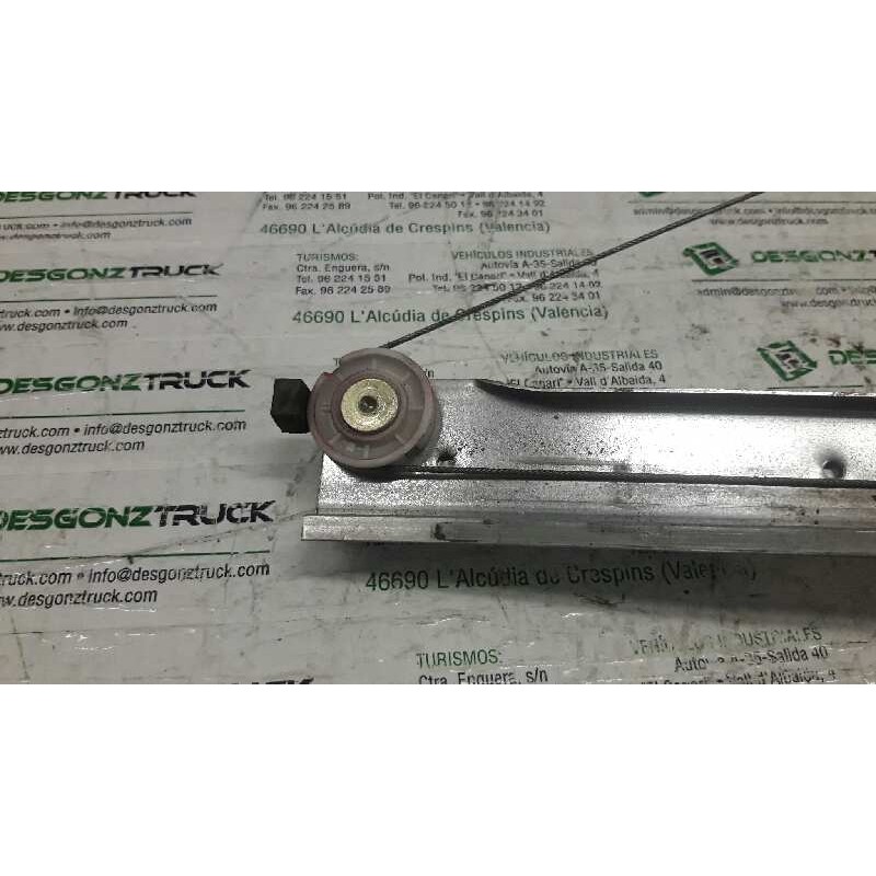 Recambio de elevalunas trasero derecho para citroën c3 1.4 satisfaction referencia OEM IAM 4