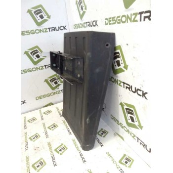Recambio de guardabarros trasero derecho para . schmitz ..... referencia OEM IAM  PARTE DELANTERA 