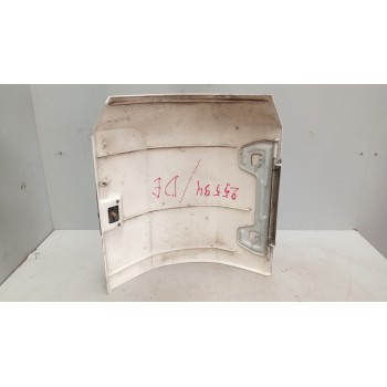 Recambio de deflector derecho para renault magnum ab diesel referencia OEM IAM 5000936536  