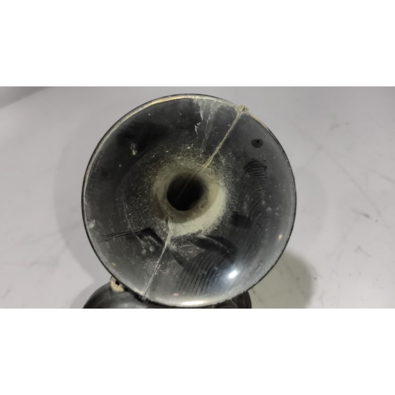 Recambio de claxon para renault magnum ab diesel referencia OEM IAM - Blanco 5