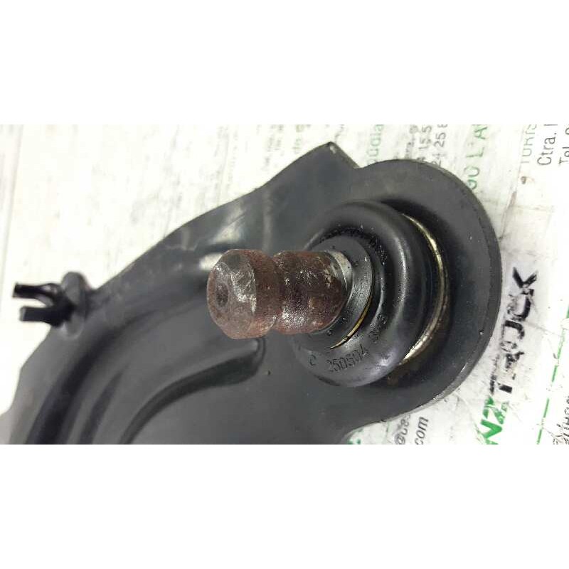 Recambio de brazo suspension inferior delantero izquierdo para renault megane ii berlina 5p authentique referencia OEM IAM 82002 - Gris 3