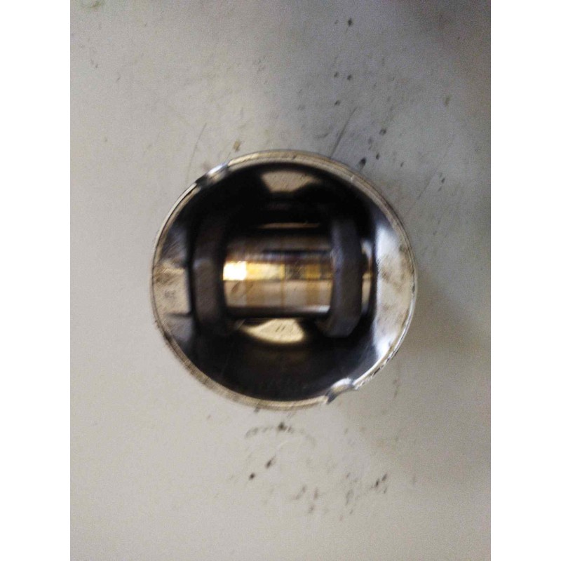 Recambio de piston para scania serie p/g/r (c-clase) fg r480 (4x2) largo cr 19 a referencia OEM IAM 1786663 1798596 4