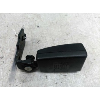 Recambio de enganche de cinturon trasero derecho para fiat grande punto (199) 1.3 multijet sport (01.2007) referencia OEM IAM 73