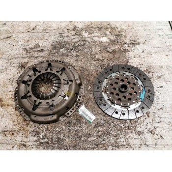 KIT EMBRAGUE 30100AU600 30210AW405 