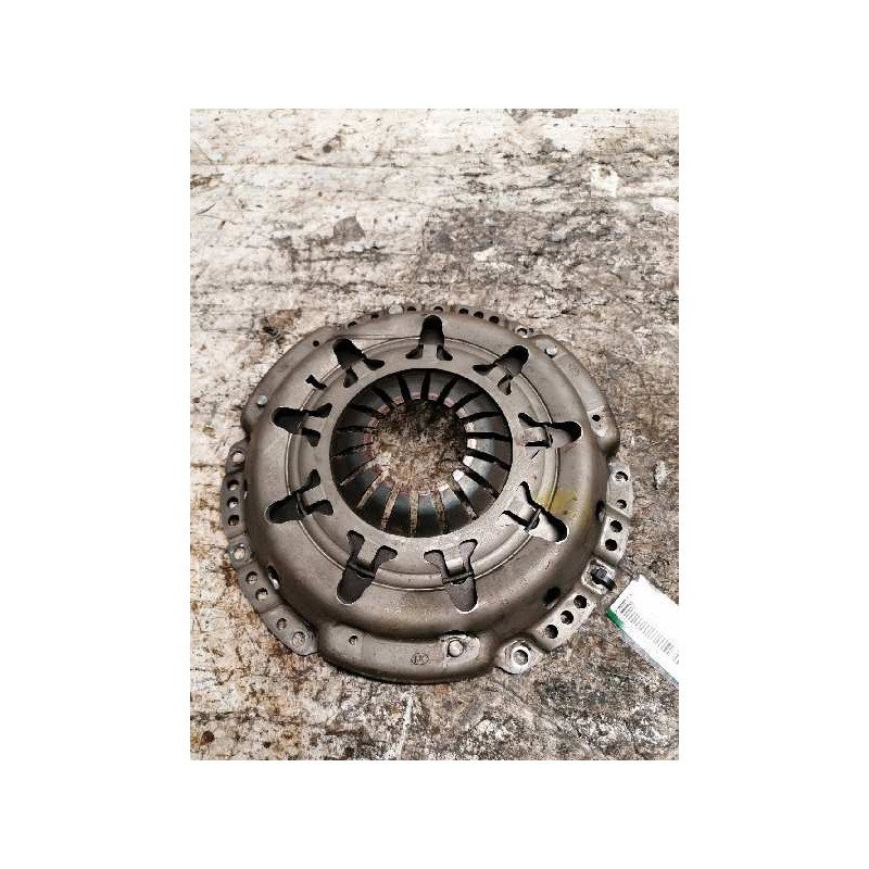 Recambio de kit embrague para nissan almera (n16/e) acenta referencia OEM IAM 30100AU600 30210AW405 - Negro 2