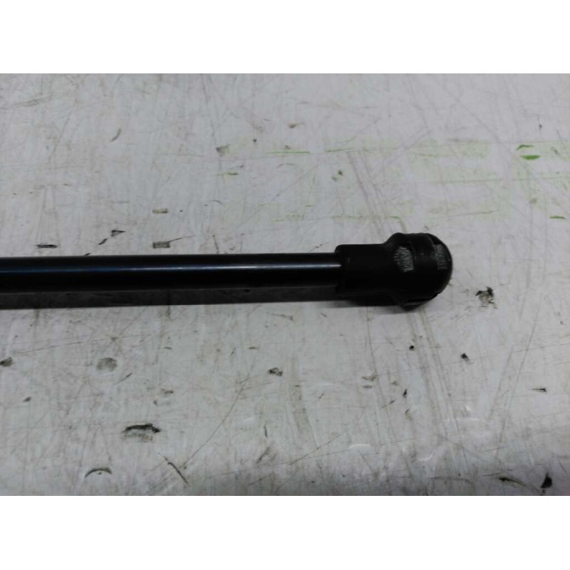 Recambio de amortiguadores maletero / porton para fiat grande punto (199) 1.3 multijet sport (01.2007) referencia OEM IAM 517784 - Blanco 2