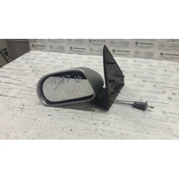 RETROVISOR IZQUIERDO 