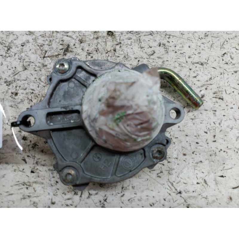Recambio de depresor freno / bomba vacio para mercedes-benz vito (w638) caja cerrada 112 cdi  (638.094) referencia OEM IAM - Blanco 2