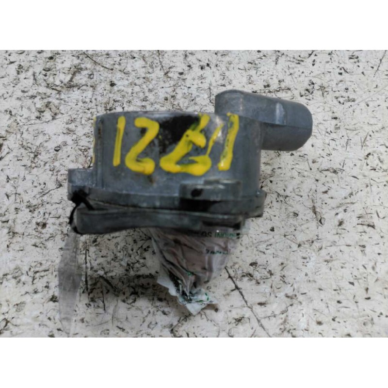 Recambio de depresor freno / bomba vacio para mercedes-benz vito (w638) caja cerrada 112 cdi  (638.094) referencia OEM IAM - Blanco 3