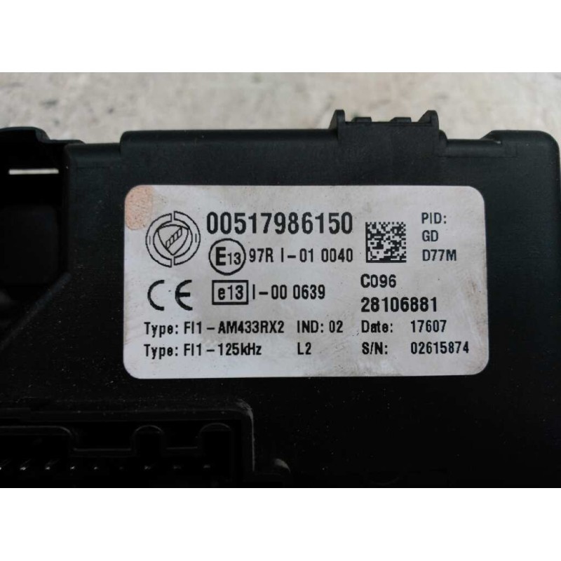 Recambio de caja reles / fusibles para fiat grande punto (199) 1.3 multijet sport (01.2007) referencia OEM IAM 00517986150 INFER - Blanco 2
