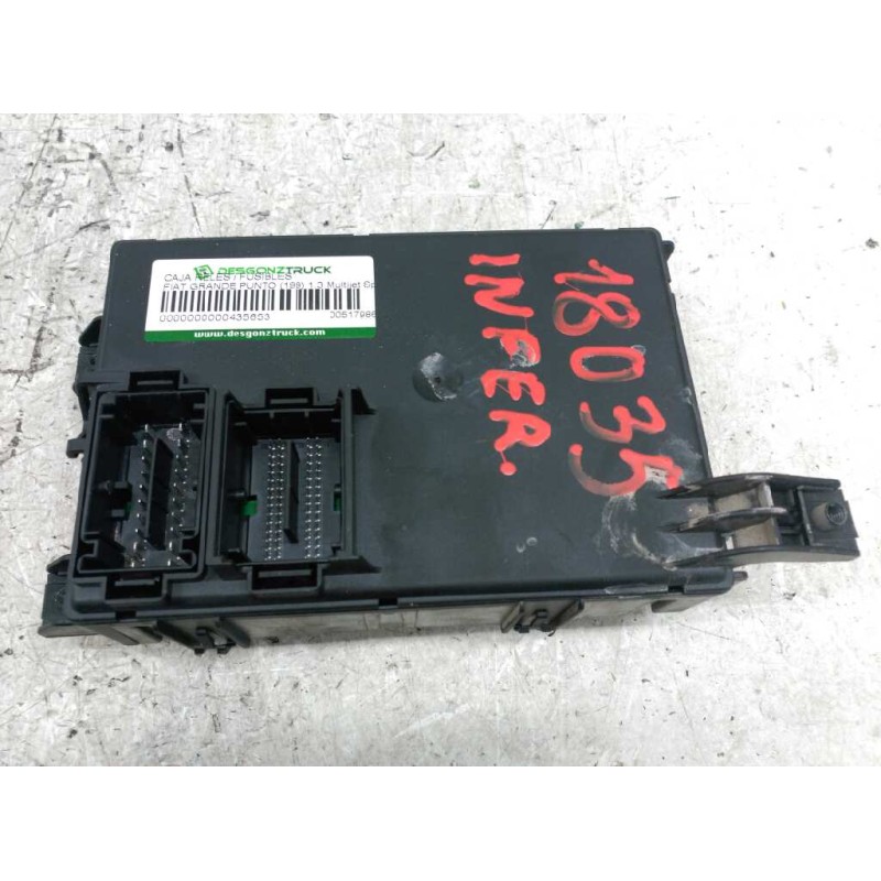 Recambio de caja reles / fusibles para fiat grande punto (199) 1.3 multijet sport (01.2007) referencia OEM IAM 00517986150 INFER - Blanco 3