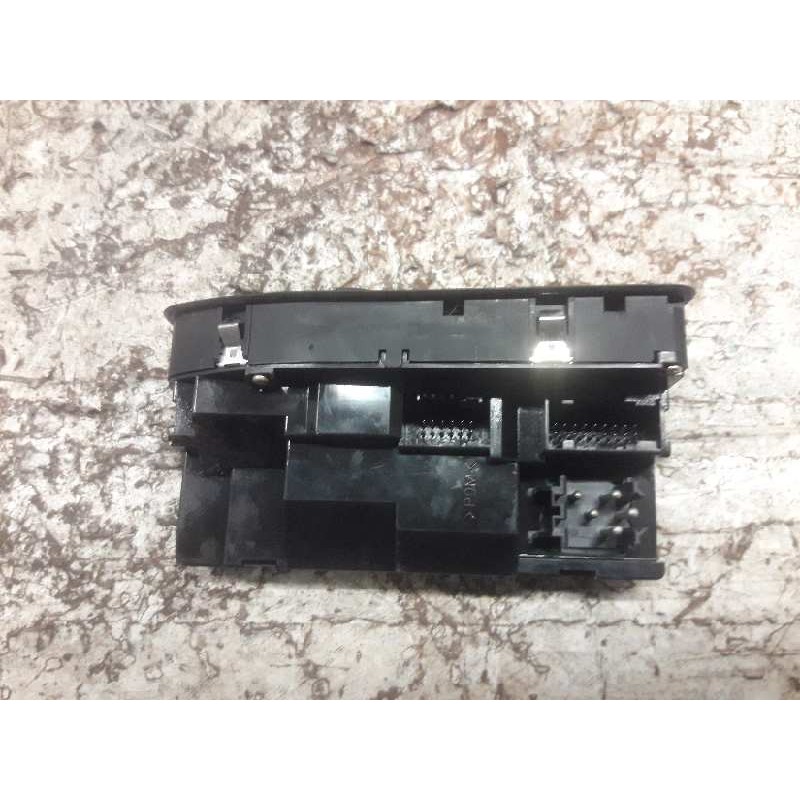 Recambio de mando elevalunas delantero izquierdo para bmw serie 5 berlina (e39) 520d exclusive referencia OEM IAM - Gris 2
