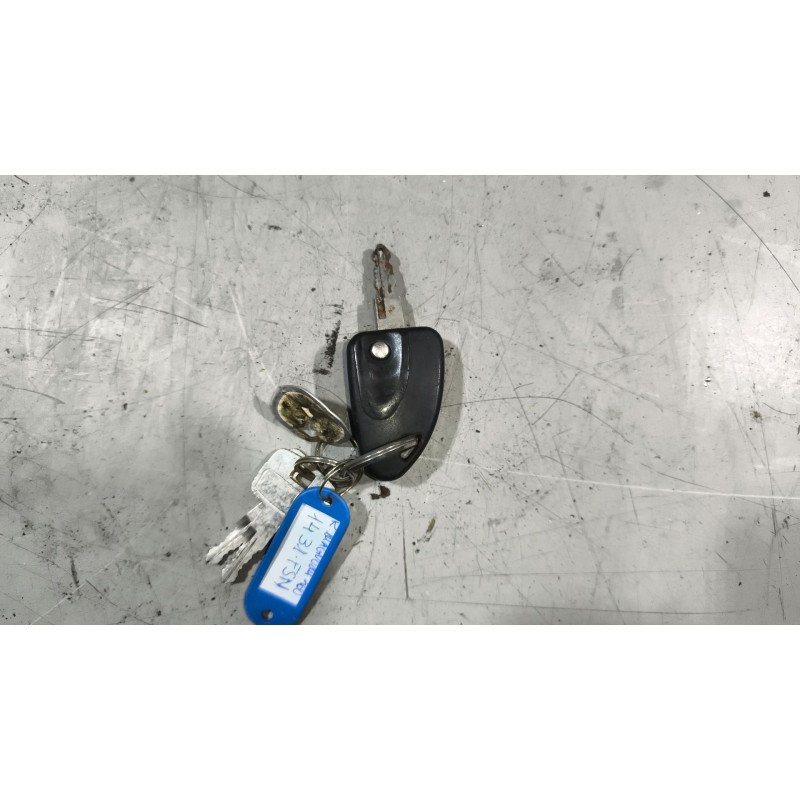 Recambio de conmutador de arranque para renault magnum ab 2005 12.8 diesel referencia OEM IAM 5010590596 - Negro 3