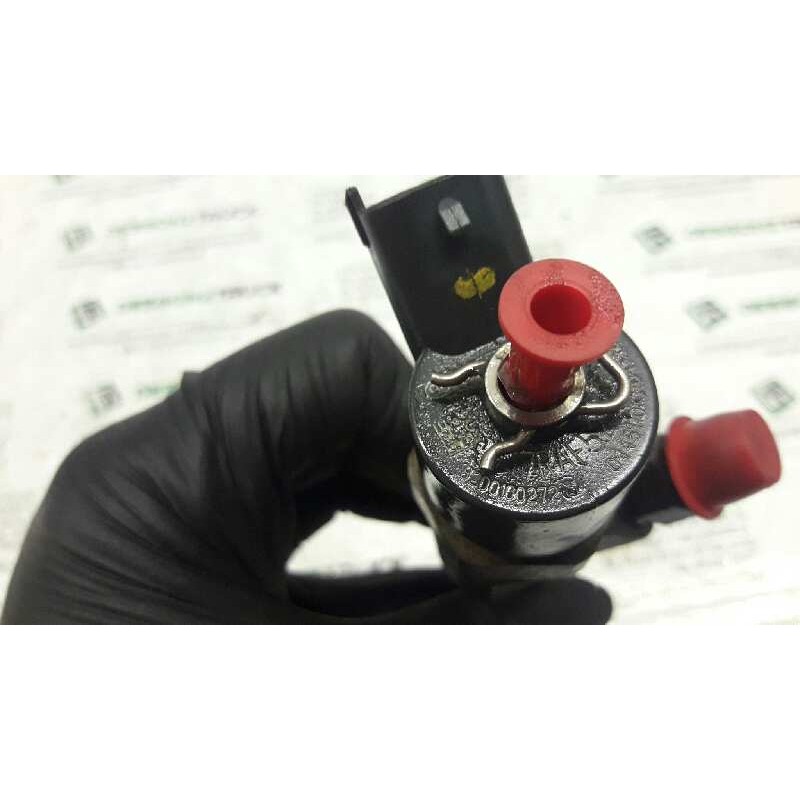 Recambio de inyector para renault scenic ii authentique referencia OEM IAM 8200100272 0445110 5