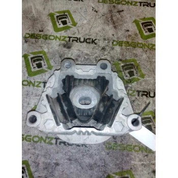Recambio de soporte motor para renault midlum fg xxx.12    e5 cabina doble referencia OEM IAM   