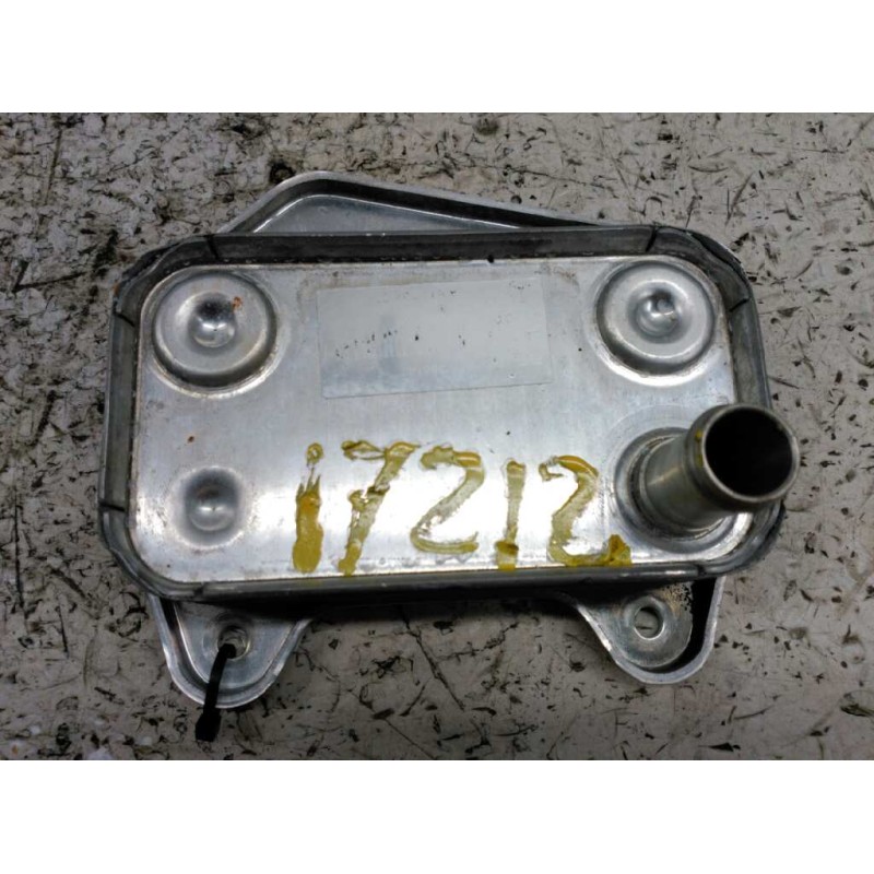 Recambio de enfriador aceite motor para mercedes-benz vito (w638) caja cerrada 112 cdi  (638.094) referencia OEM IAM A6111880301 - Blanco 2