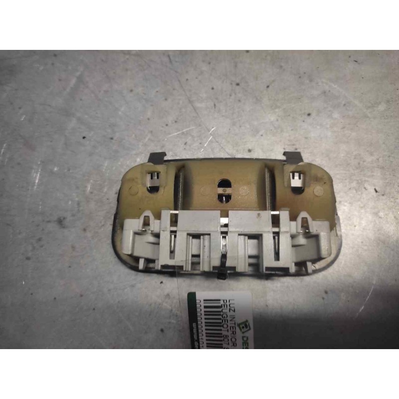 Recambio de luz interior para peugeot 807 sv referencia OEM IAM  2/4/2 PINS TRASERA - Negro 2