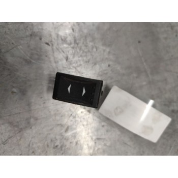 MANDO ELEVALUNAS TRASERO DERECHO 4 PINS 