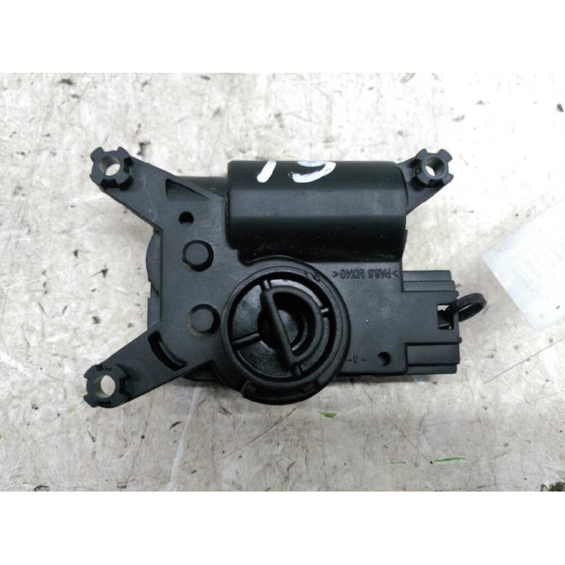 Recambio de motor regulador climatizacion para fiat grande punto (199) 1.3 multijet sport (01.2007) referencia OEM IAM A21101200 - Blanco 2
