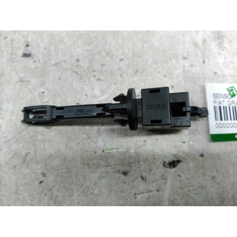 Recambio de sensor de temperatura interior para fiat grande punto (199) 1.3 multijet sport (01.2007) referencia OEM IAM A6400080 - Blanco