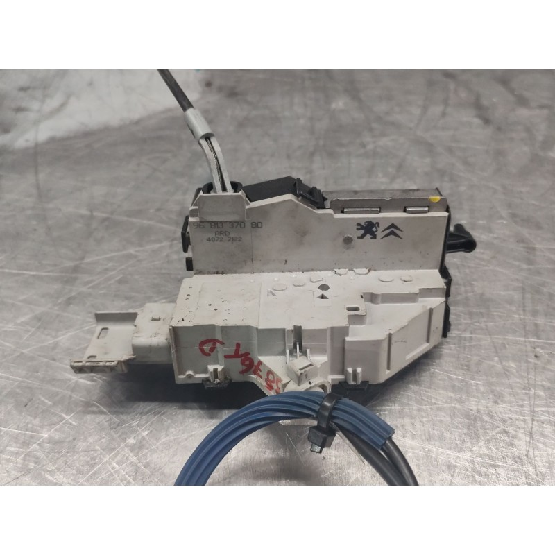 Recambio de cerradura puerta trasera derecha para citroën c4 berlina collection referencia OEM IAM 9681337080  6 PINS - Negro 2