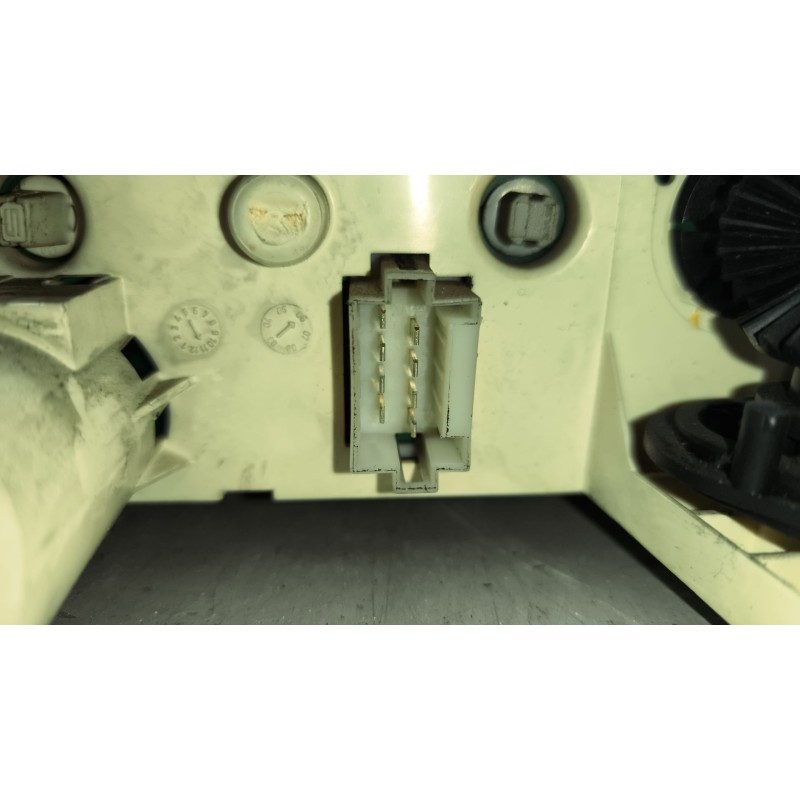 Recambio de mando calefaccion / aire acondicionado para renault magnum ab 2005 12.8 diesel referencia OEM IAM 5010290297 - Negro 6
