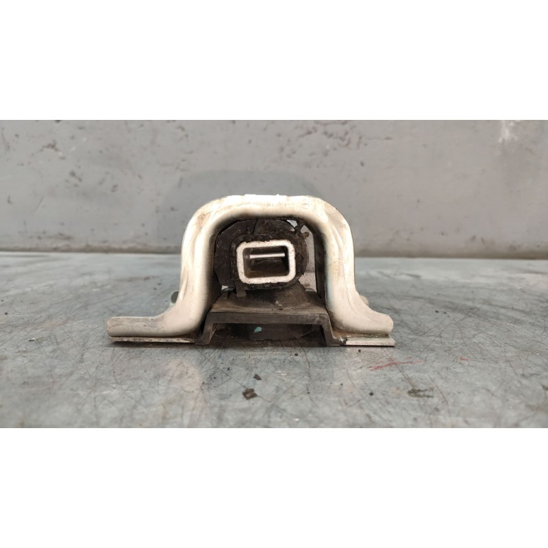 Recambio de soporte motor izquierdo para peugeot boxer furgoneta 2.0 bluehdi 130 referencia OEM IAM 01380043080 - Blanco 3