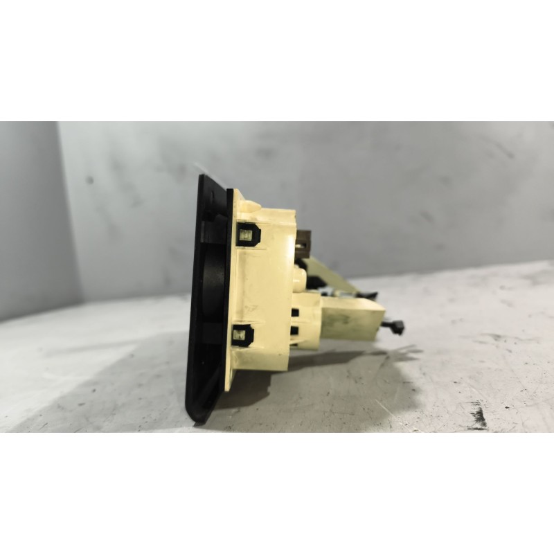 Recambio de mando calefaccion / aire acondicionado para renault magnum ab 2005 12.8 diesel referencia OEM IAM 5010290297 - Negro 8
