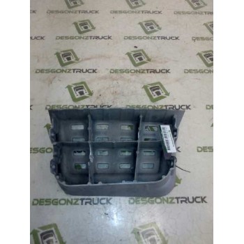 Recambio de huella peldaño para daf trucks xf 105 105.460 referencia OEM IAM DERECHO  