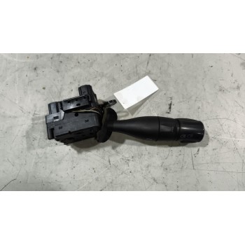 Recambio de mando intermitentes para renault magnum ab 2005 12.8 diesel referencia OEM IAM 5010589561  