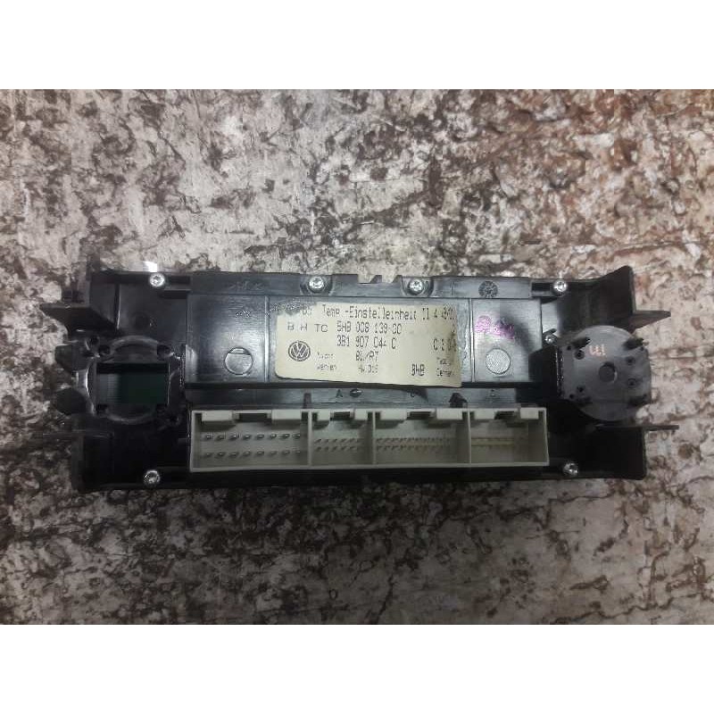 Recambio de mando climatizador para volkswagen golf iv berlina (1j1) básico referencia OEM IAM  3B1907044C 2
