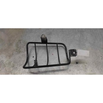 Recambio de protector para peugeot partner kombi confort referencia OEM IAM   PILOTO TRASERO IZQUIERDO