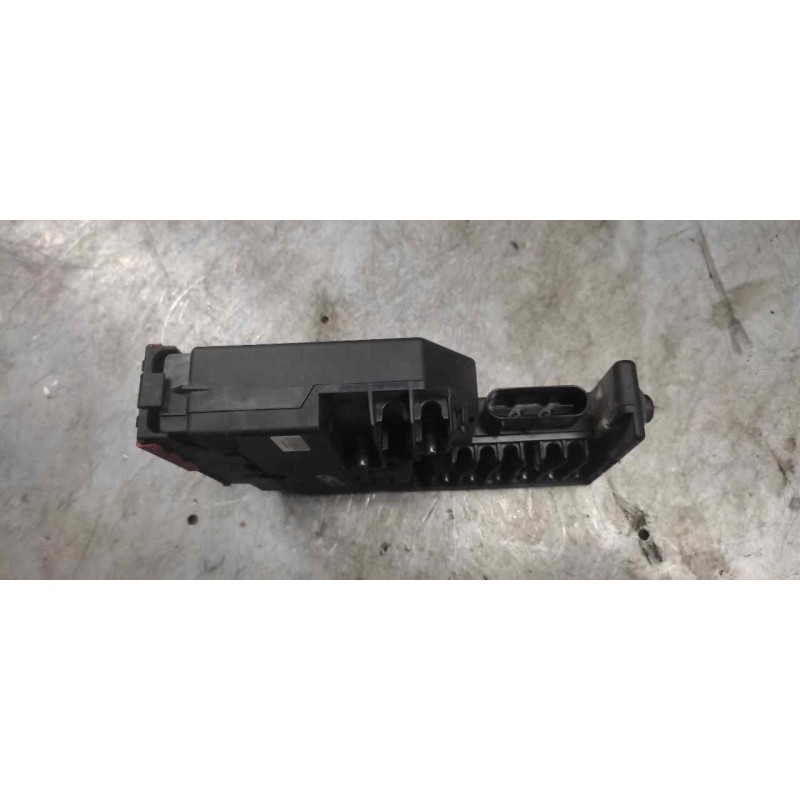Recambio de caja reles / fusibles para mercedes-benz clase e (w212) lim. e 200 cdi blueefficiency (212.005) referencia OEM IAM - Blanco 2
